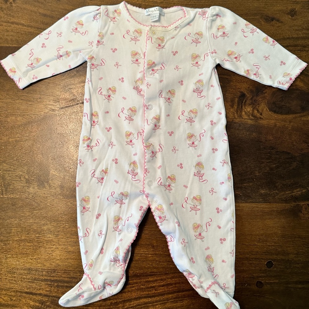 3-6 month Kissy Kissy pajamas